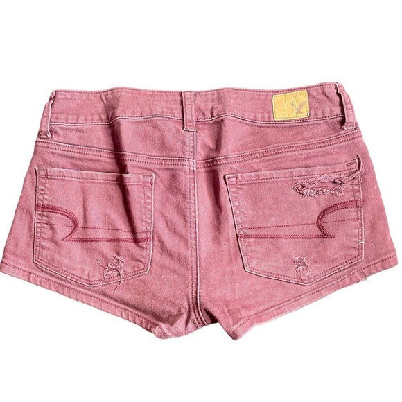 American Eagle Maroon Red Distressed Shortie Short Bootie Denim Jean Shorts Sz 6 - Picture 2 of 9